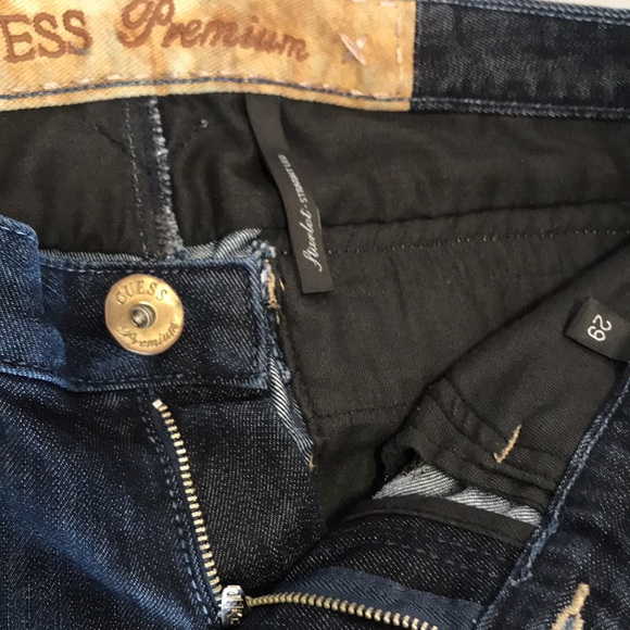 Guess premium denim with details - Picture 15 of 16